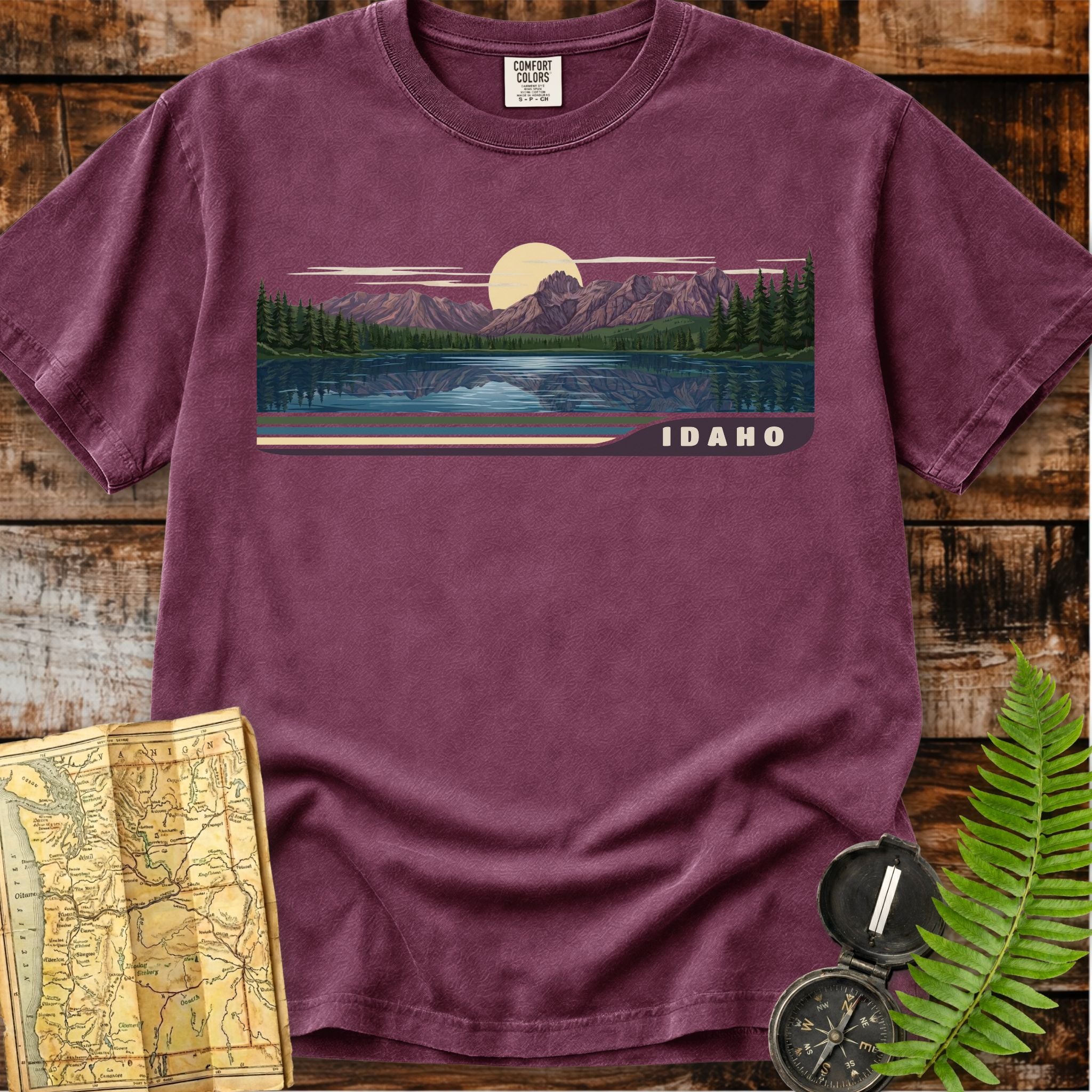 Idaho |  Sawtooth Mountains & Redfish Lake T-Shirt