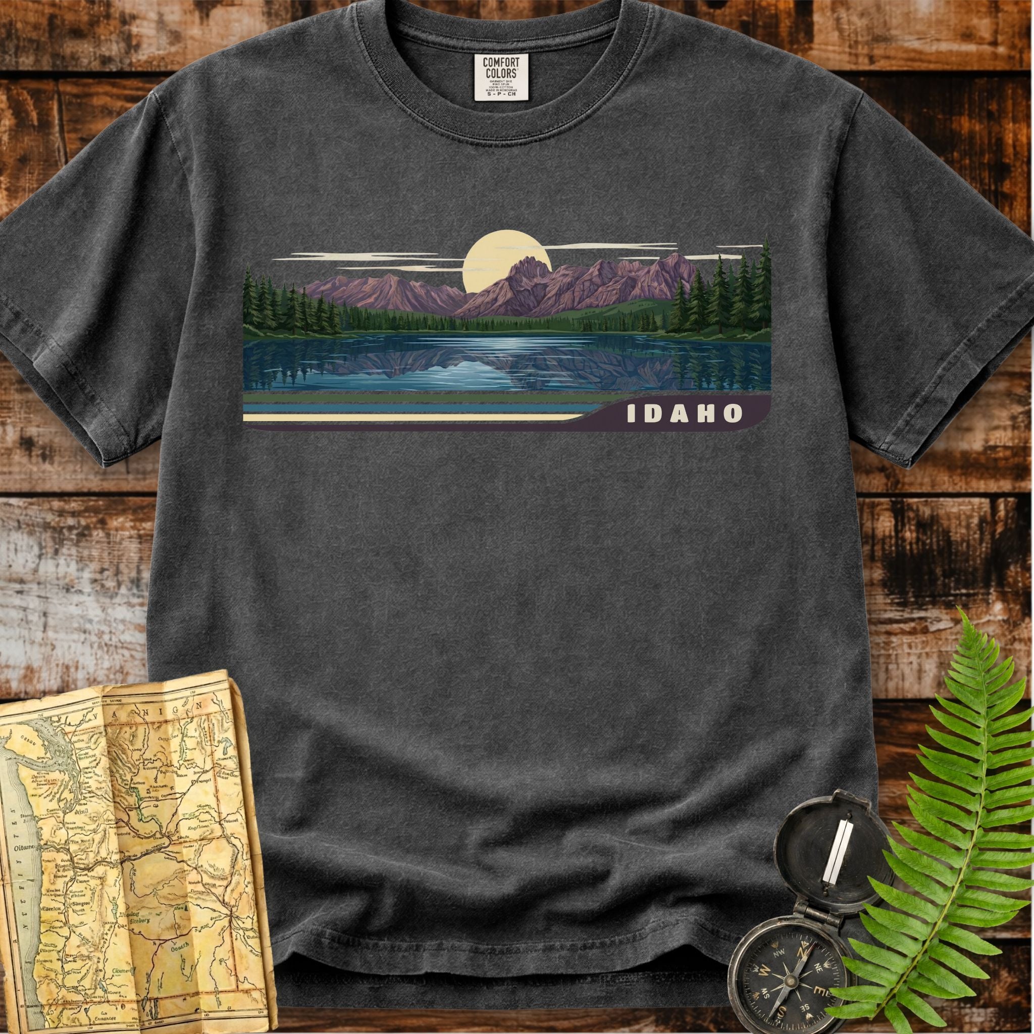 Idaho |  Sawtooth Mountains & Redfish Lake T-Shirt