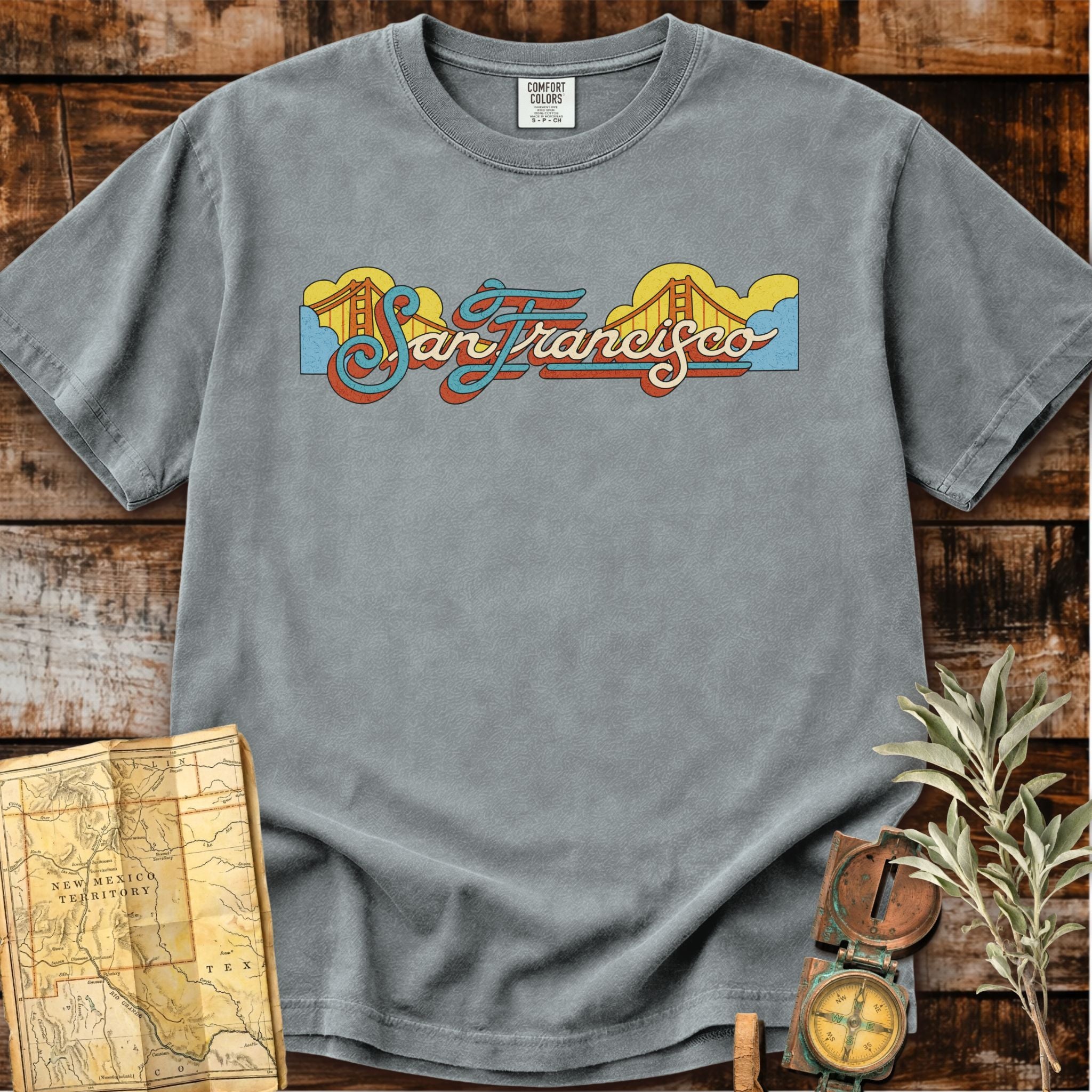 San Francisco California | Golden Gate Bridge T-Shirt