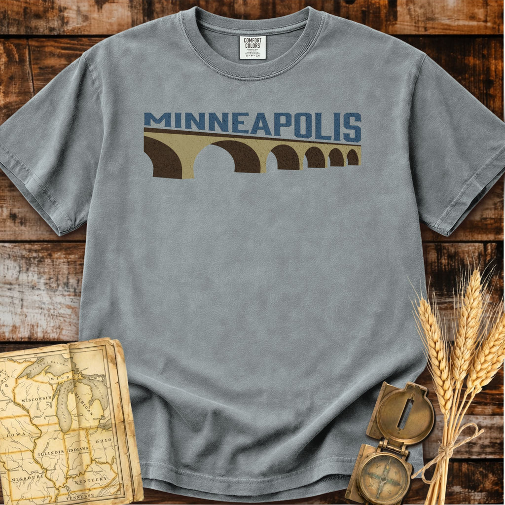 Minneapolis Minnesota | Arch Bridge T-Shirt