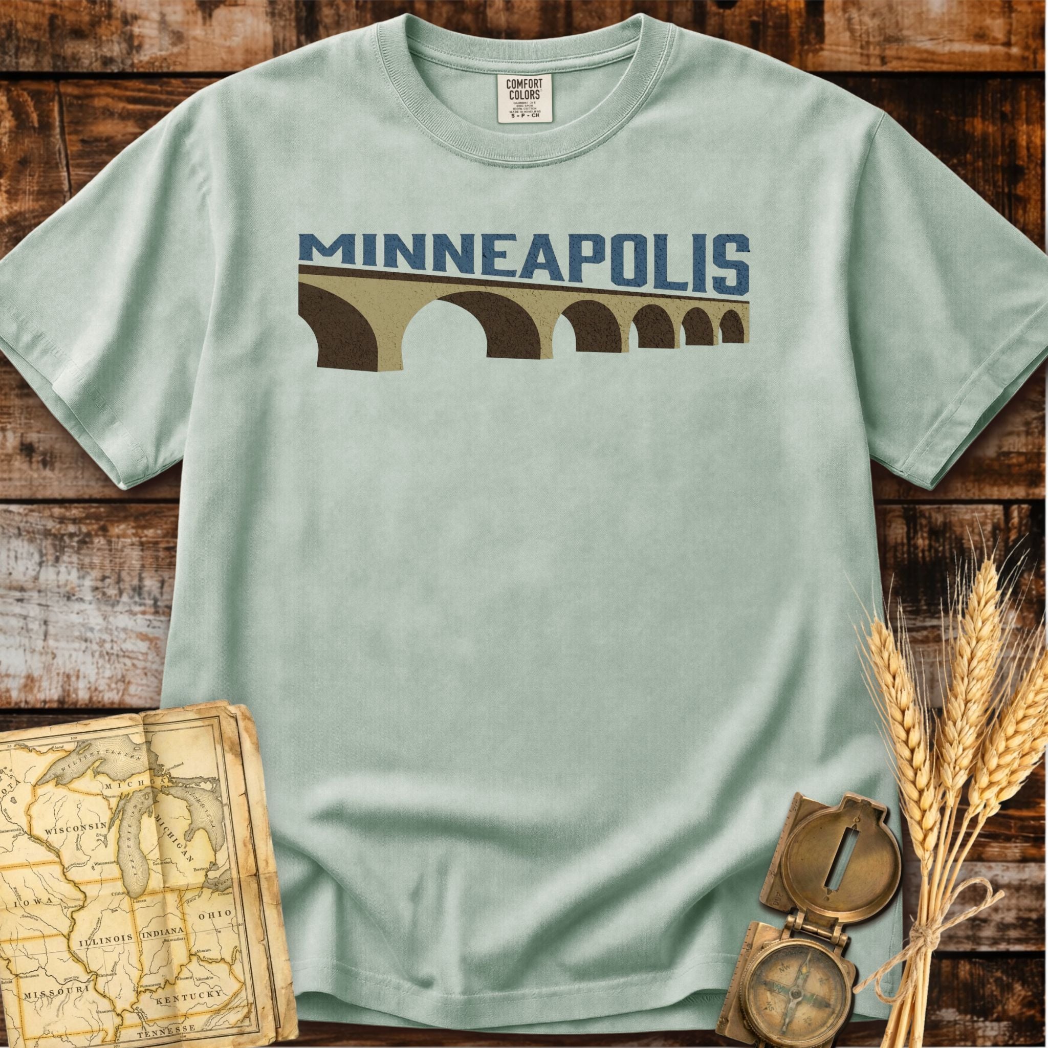 Minneapolis Minnesota | Arch Bridge T-Shirt