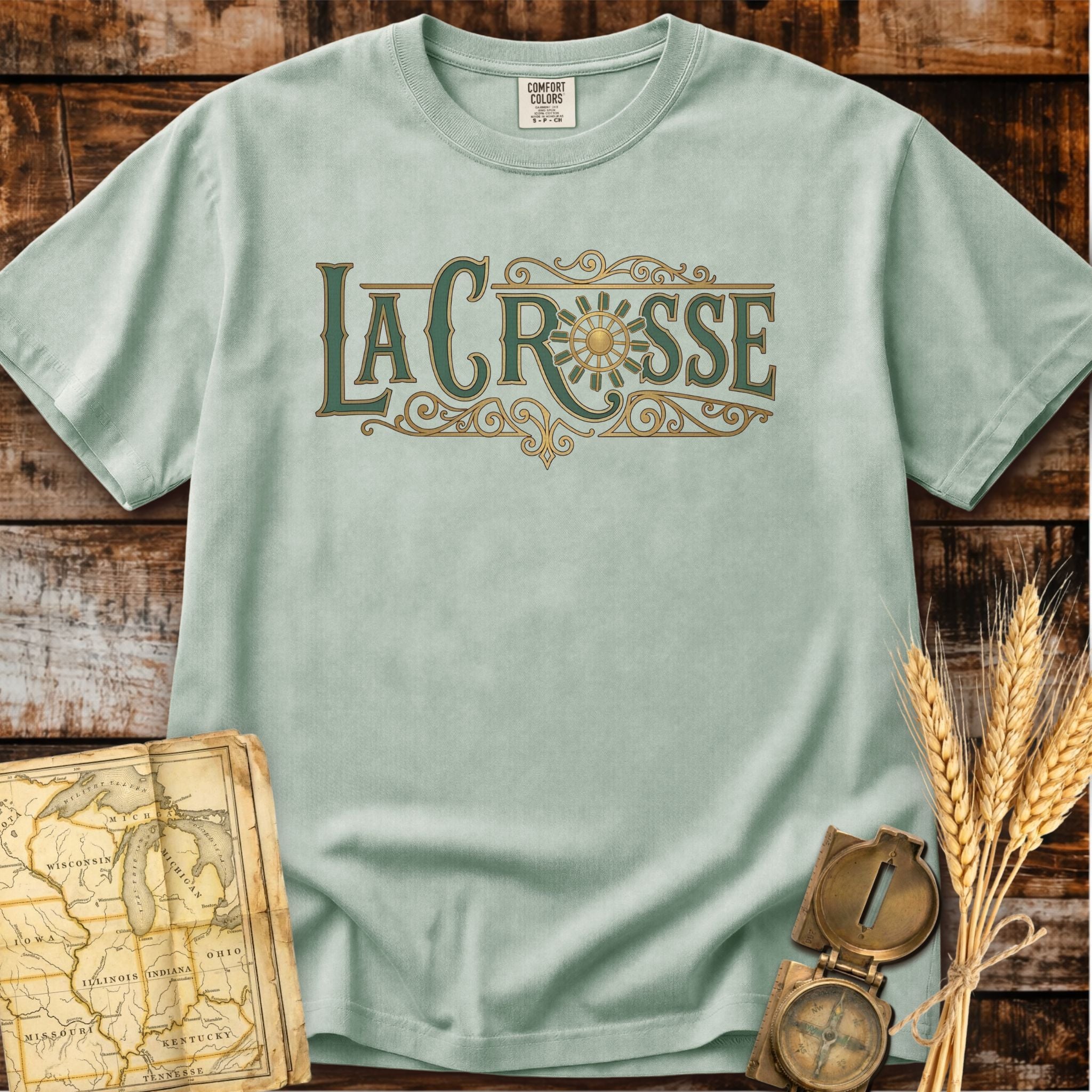 La Crosse Wisconsin | Paddlewheel Riverboat T-Shirt